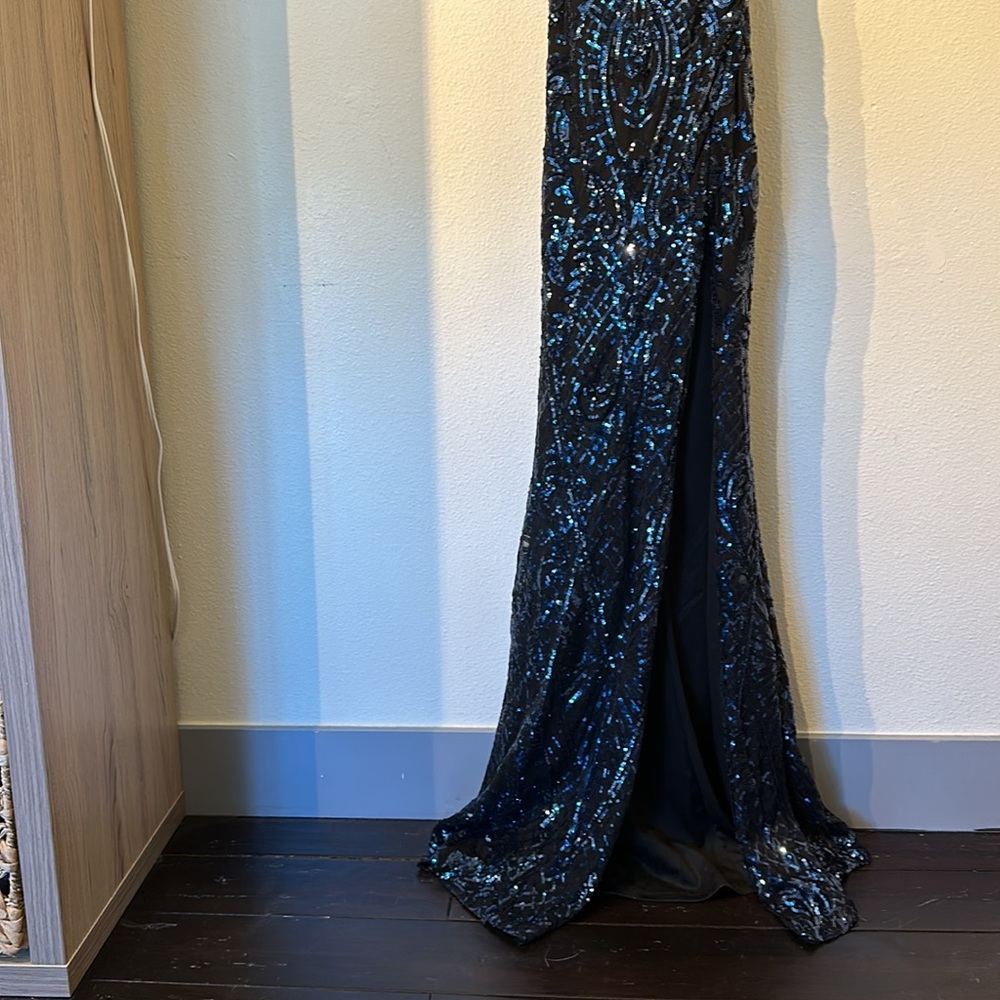 ✨Sequined open back dress with front side slit “Rowena” mermaid fit - Picture 10 of 15